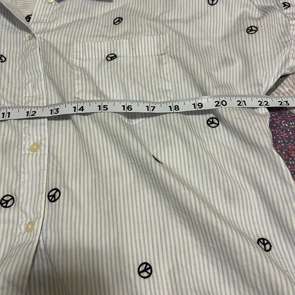 Madewell Embroidered Oversized Peace Sign Short Sleeve Tie Front Striped Shirt - Picture 12 of 13